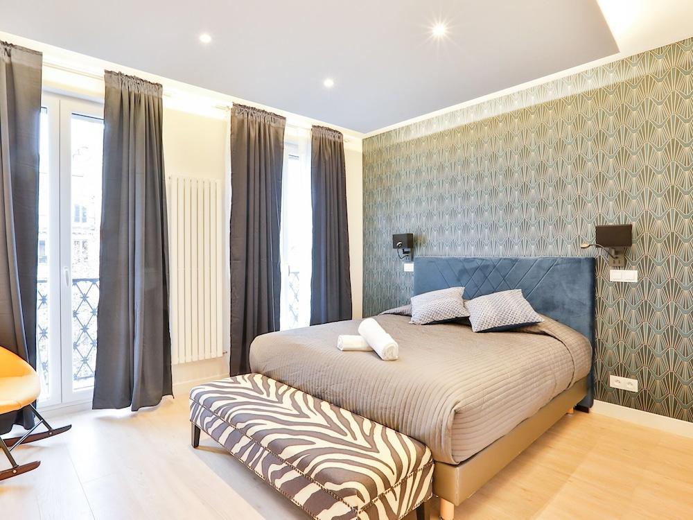 Blue Nights Appartements 108 Room Type - Superior Apartment, Private Bathroom, City View (401)