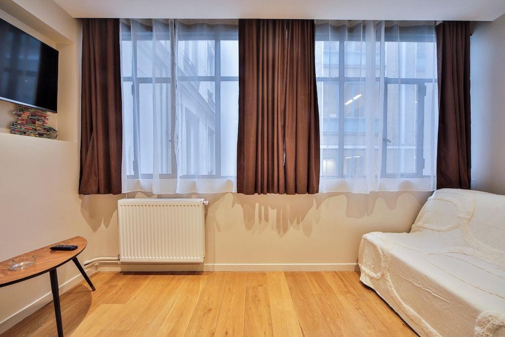 Blue Nights Appartements 108 Room Type - Standard Apartment, Private Bathroom, Courtyard View (301)