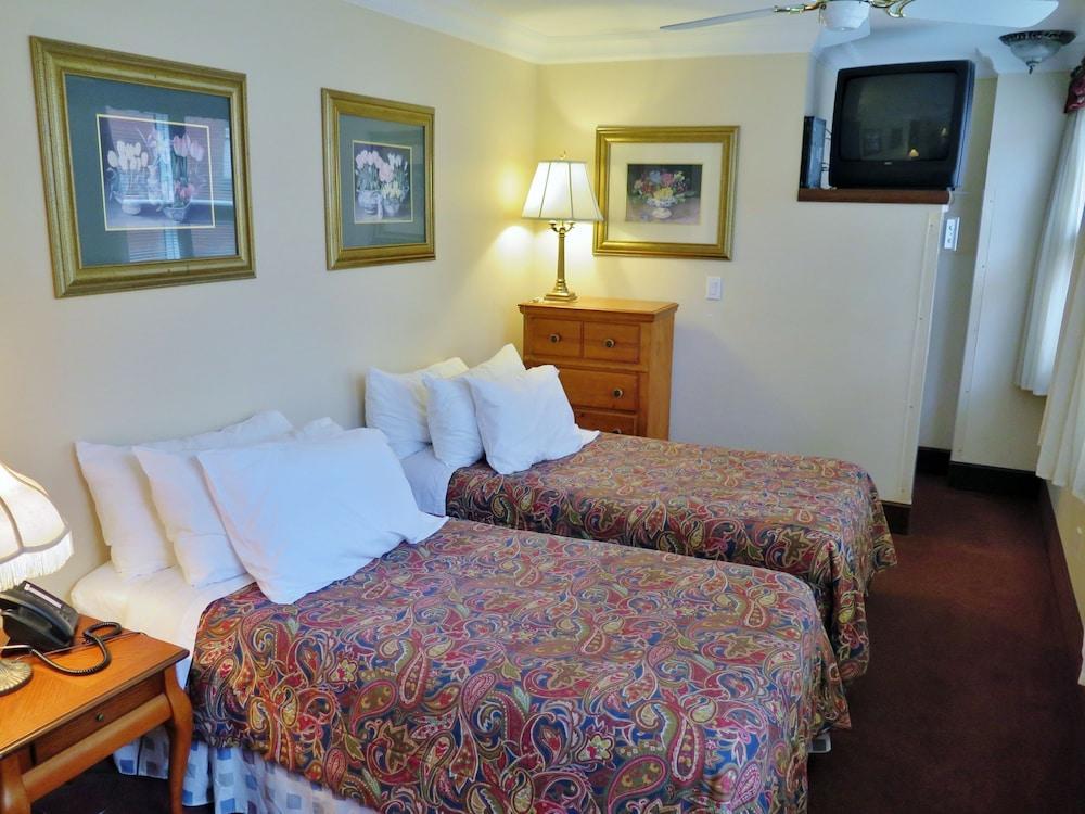 Madison Manor Boutique Hotel Room Type - Standard Twin Room