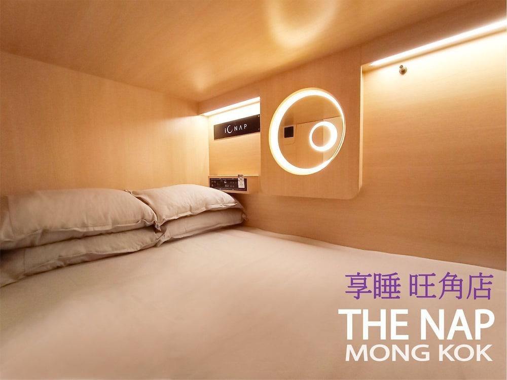 The Nap Mong Kok Room Type - Premium Double Capsule