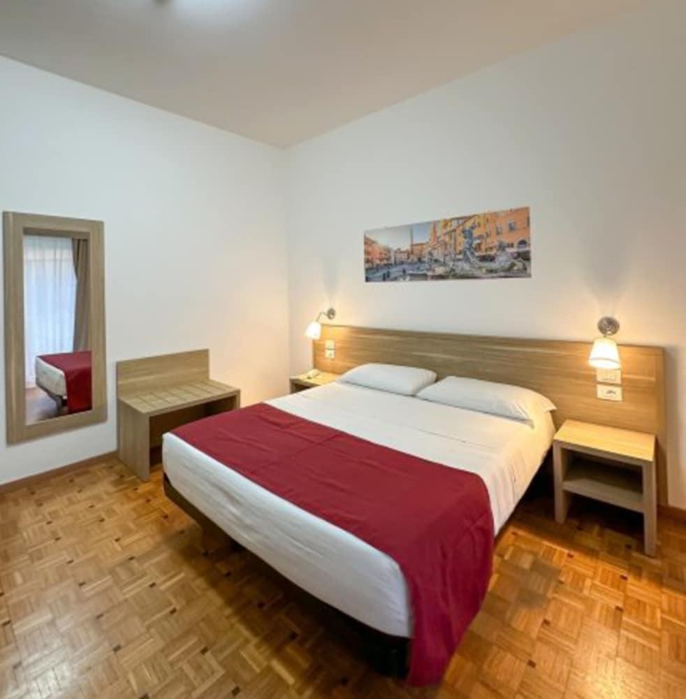 HOTEL NOVA DOMUS AURELIA Room Type - Standard Room