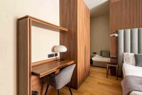 ELICAL Exclusive Private Suites - Tap to explore photos