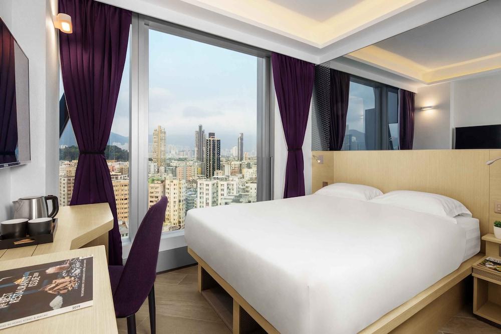 Starphire Hotel Room Type - Lion Rock City Double Room