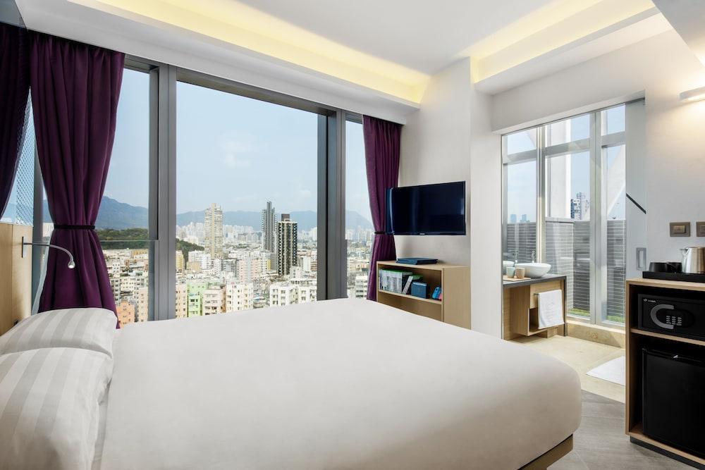 Starphire Hotel Room Type - Starphire Crystal Room