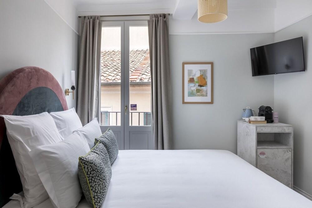 Numa | Portico Room Type - Standard Room