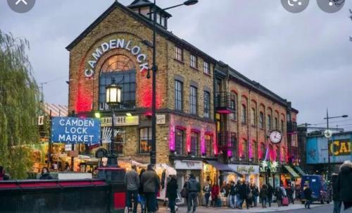 Camden Royale Apart