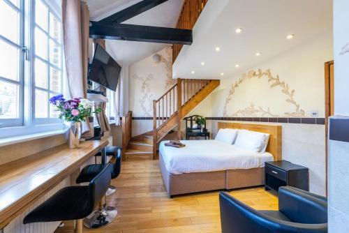 Berkley Apartments Room Type - Apartment - Split Level Berkley Apartments Room Type - Apartment - Split Level