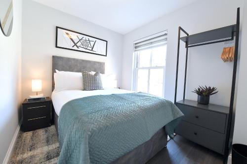 Waterloo Hub Residences - Tap to explore photos