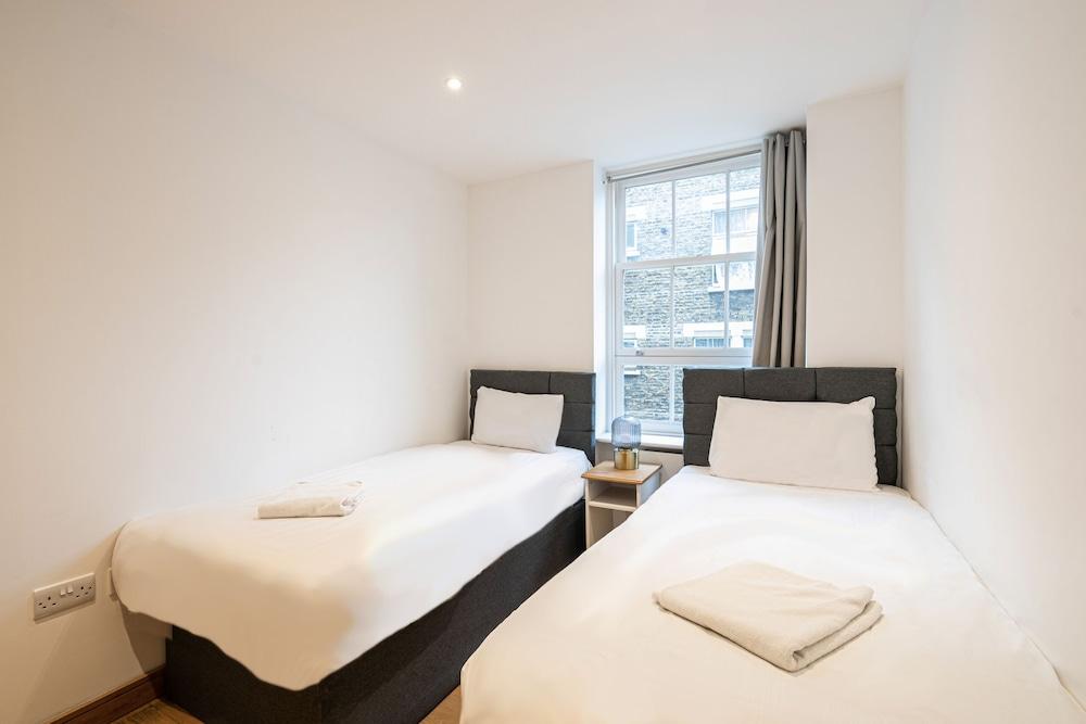 Marylebone Apartments - Tap to explore photos