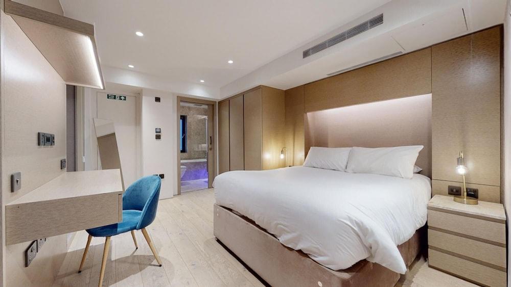 Maddox Street - 1 bed - Tap to explore photos