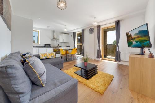Flourish Apartments - Mulberry House - Tottenham - Tap to explore photos