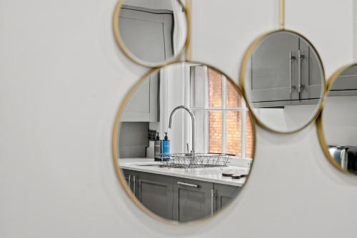 Hububb Luxury Knightsbridge Apartments Room Type - Deluxe Apartment