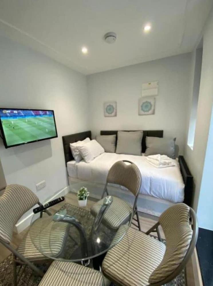 MSK Superior Room Type - Deluxe Double Studio