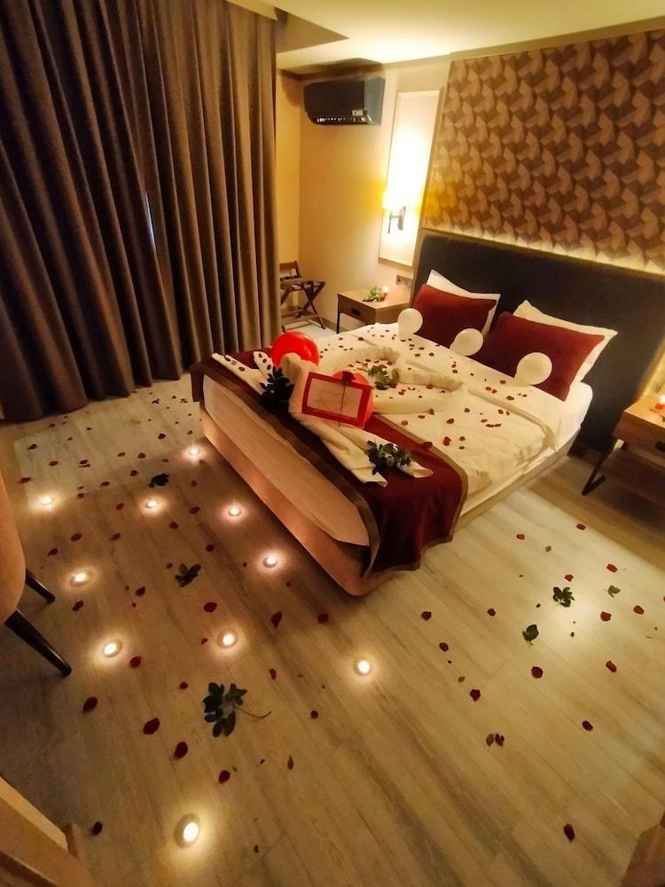 Besiktas Serenity Hotel Room Type - Superior Double or Twin Room