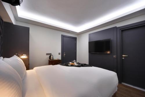 Xenia Hotel Istanbul Room Type - Eco Basement Double Room