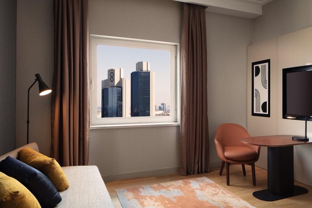 Sheraton Istanbul Levent Room Type - Executive Suite, 1 King Bed