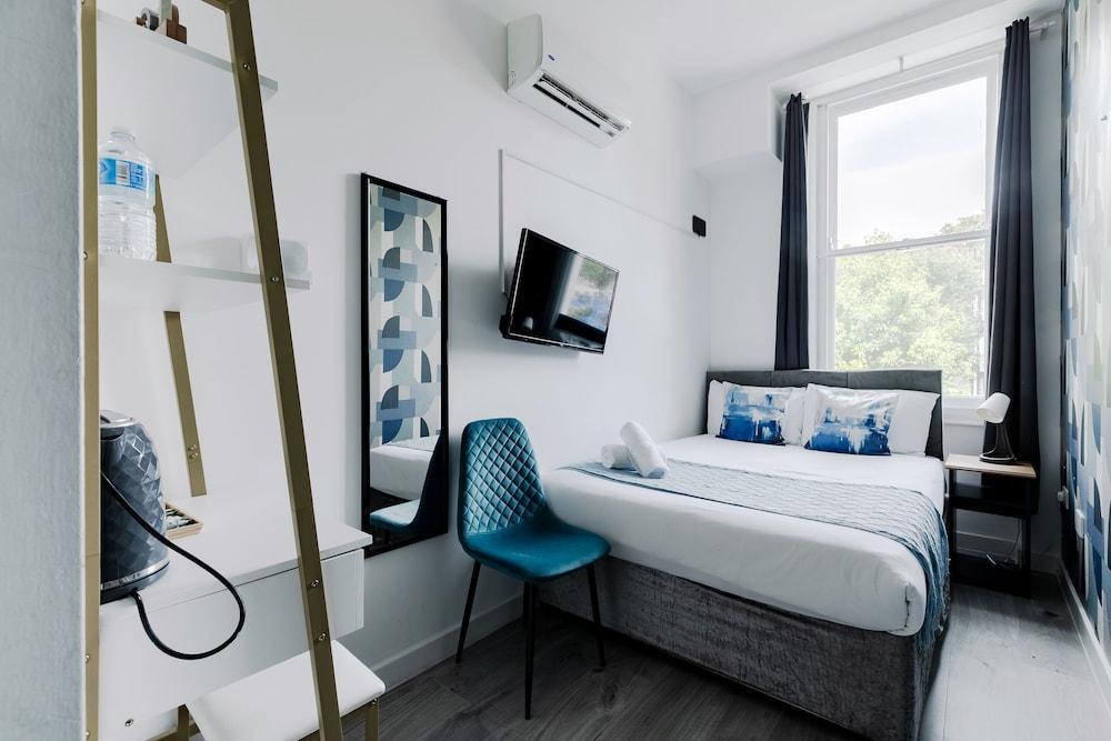 Wembar Hotel Room Type - Standard Double Room, Ensuite