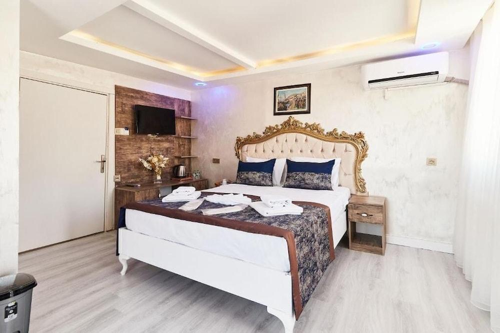 Armar Hotel Room Type - Deluxe Double Room