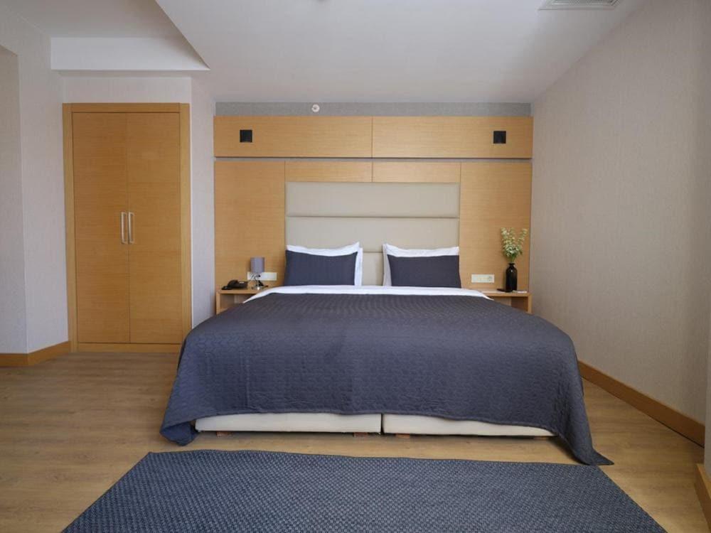 Merlin Hotel Istanbul Room Type - Superior Double or Twin Room