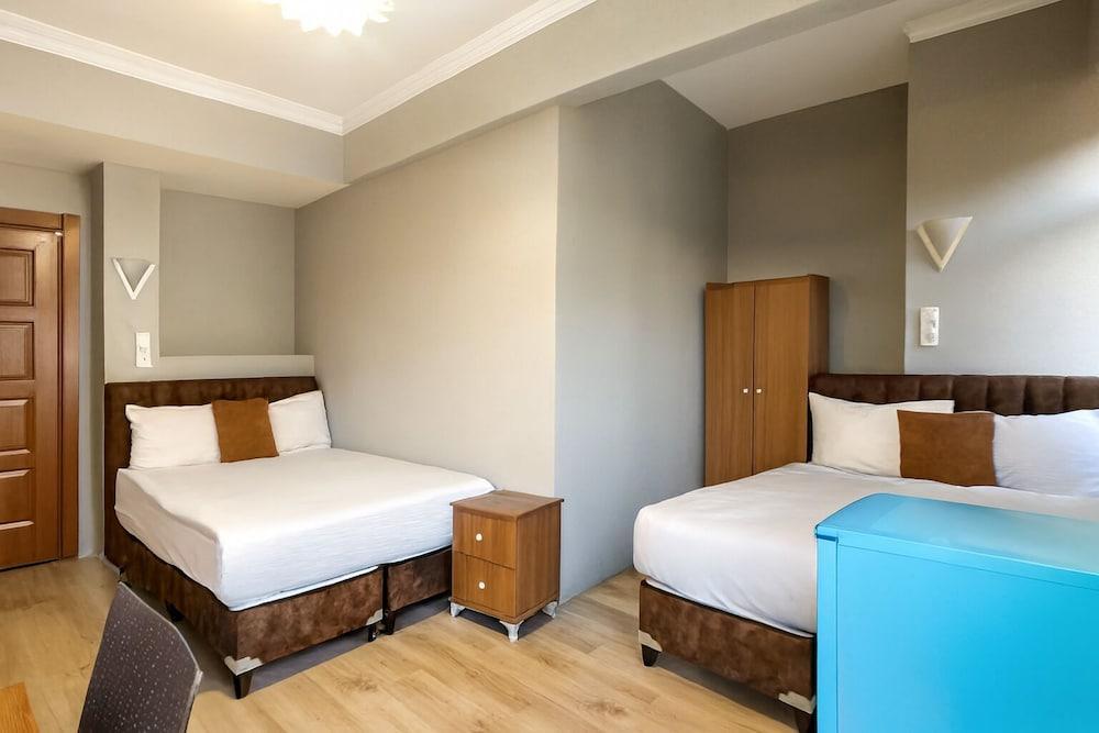 Biter Hotel Room Type - Economy Twin Room, 2 Twin Beds