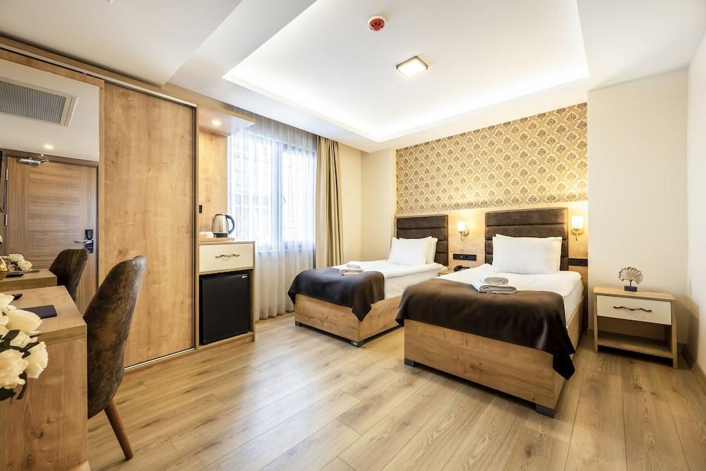 Emin Palace Room Type - Economy Twin Room