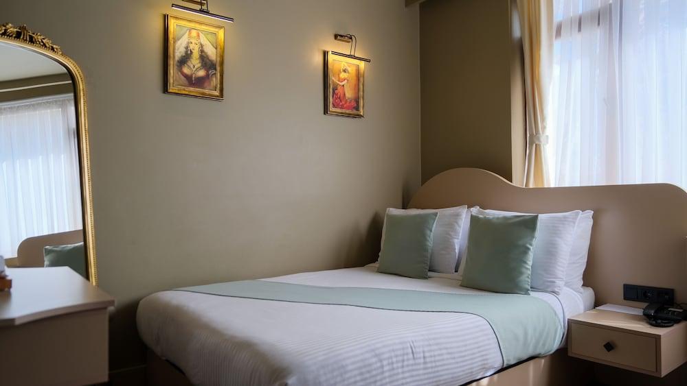 By Kinyas Hotel Room Type - Standard Room