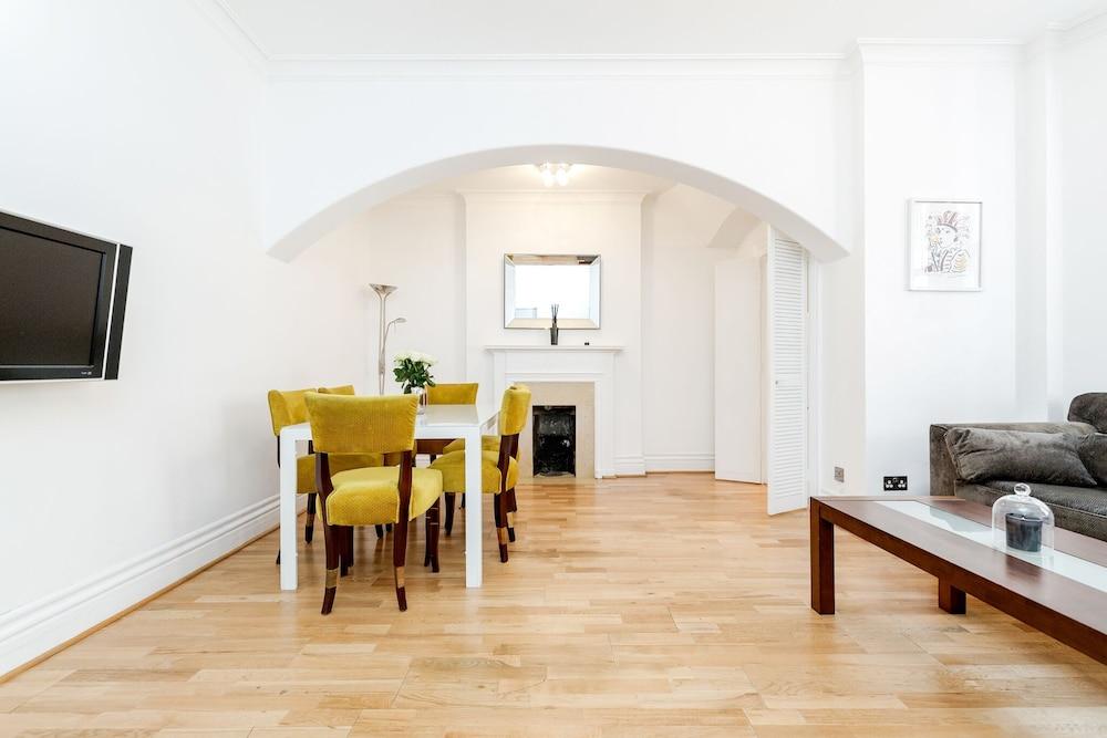 Earls Court Road Apartments - Tap to explore photos