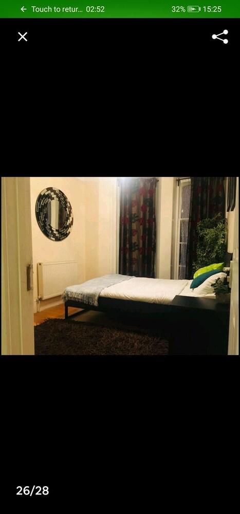 Luxurious 6 bed apartment central London - Tap to explore photos
