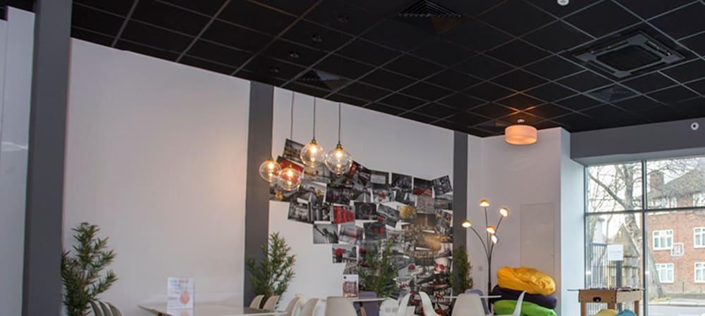 Bright Studios EALING - Tap to explore photos