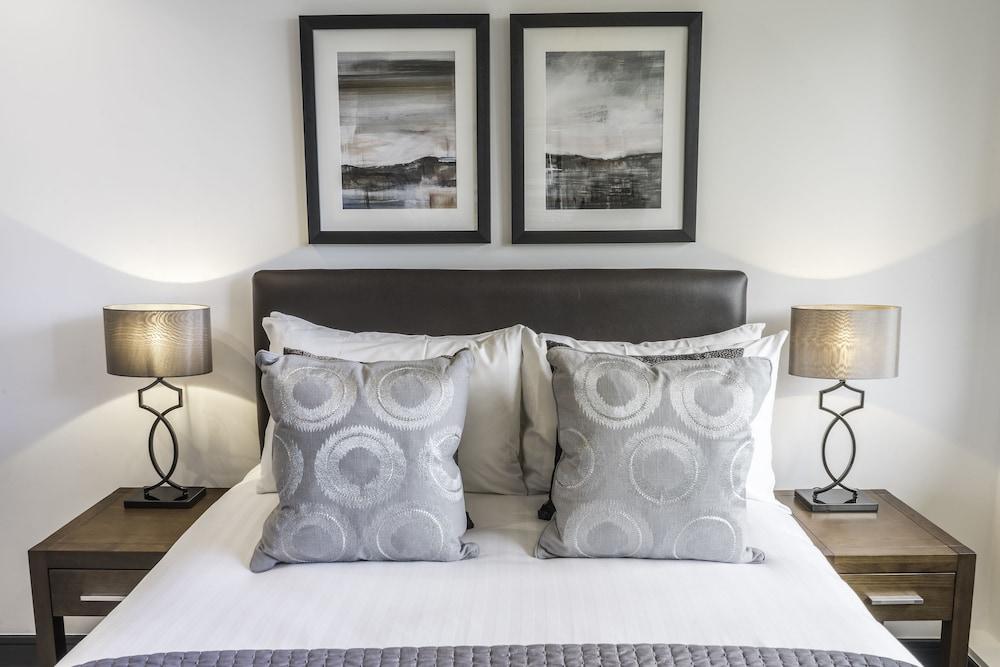 Aldgate by Excel Apartments Room Type - Deluxe Apartment, 1 Bedroom