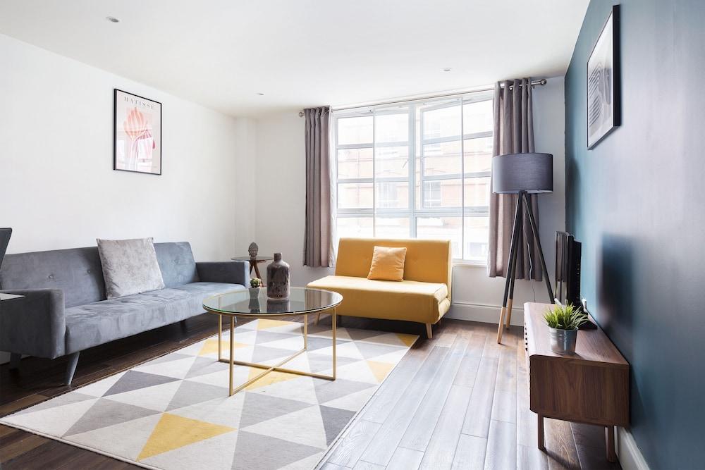 The Spitalfields Flats - Tap to explore photos