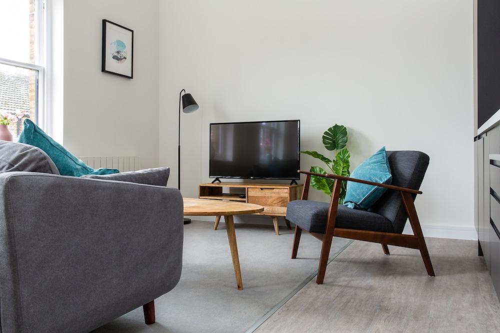 Queens Park by Viridian Apartment Room Type - Apartment, 1 Bedroom