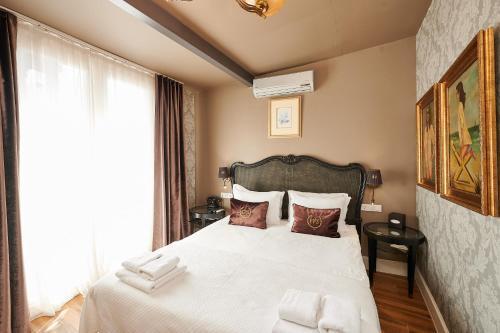 Faik Pasha Hotels Special Category Beyoglu Istanbul - Tap to explore photos