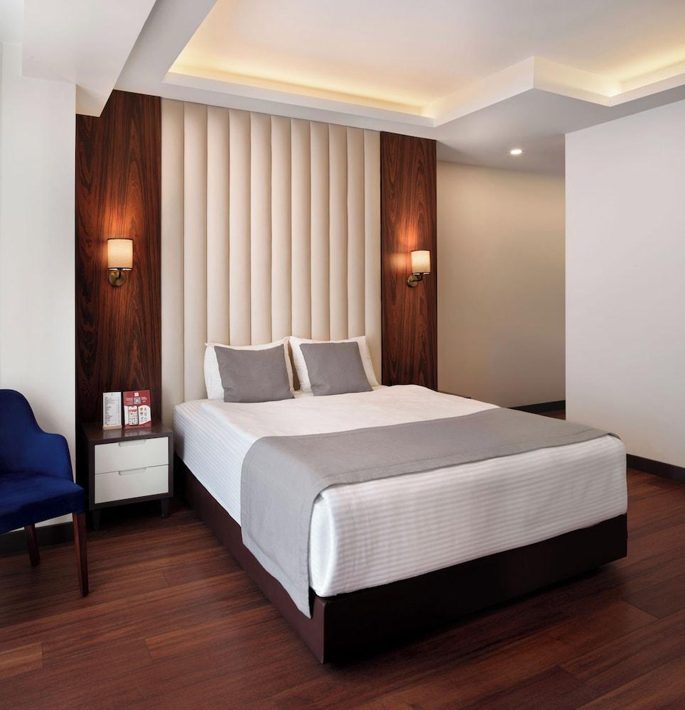 Shining Star Hotel Room Type - Superior Double Room