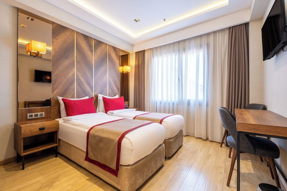 Celine Hotel Taxim Room Type - Standard Double or Twin Room, Non Smoking