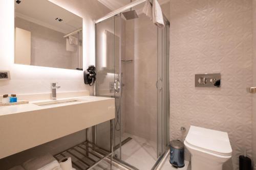 Celine Hotel Taxim Room Type - Standard Double or Twin Room