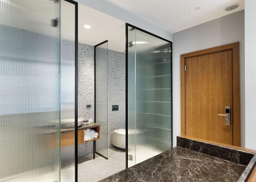 Galata Rasso Boutique Hotel - Tap to explore photos