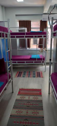 XALİLA HOSTEL & CAFE, MEN's ROOM, BEST IN ISTANBUL , Room Type - 8-Bed Male Dormitory Room