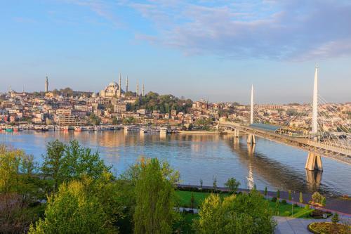 Csk The Halich Port Istanbul - Tap to explore photos