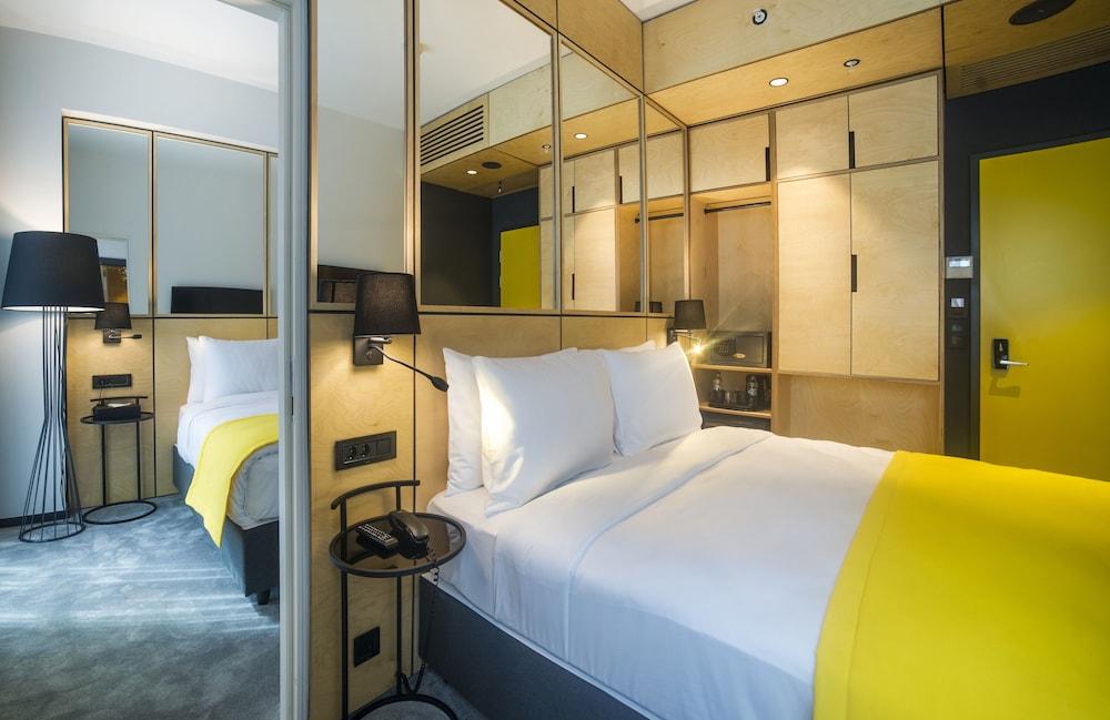 Trip Park Hotel Room Type - Family Quadruple Room