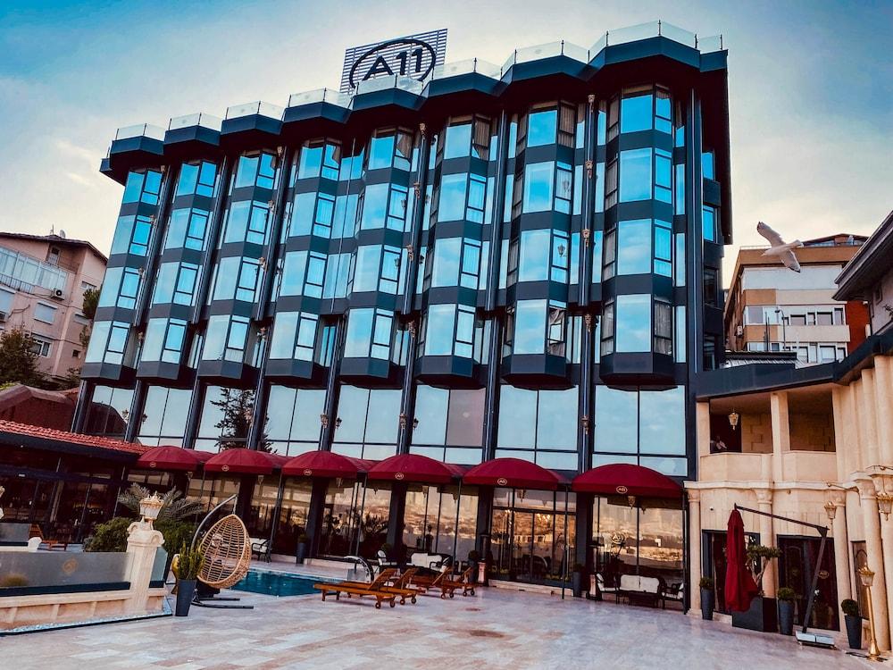 A11 Hotel Bosphorus - Tap to explore photos