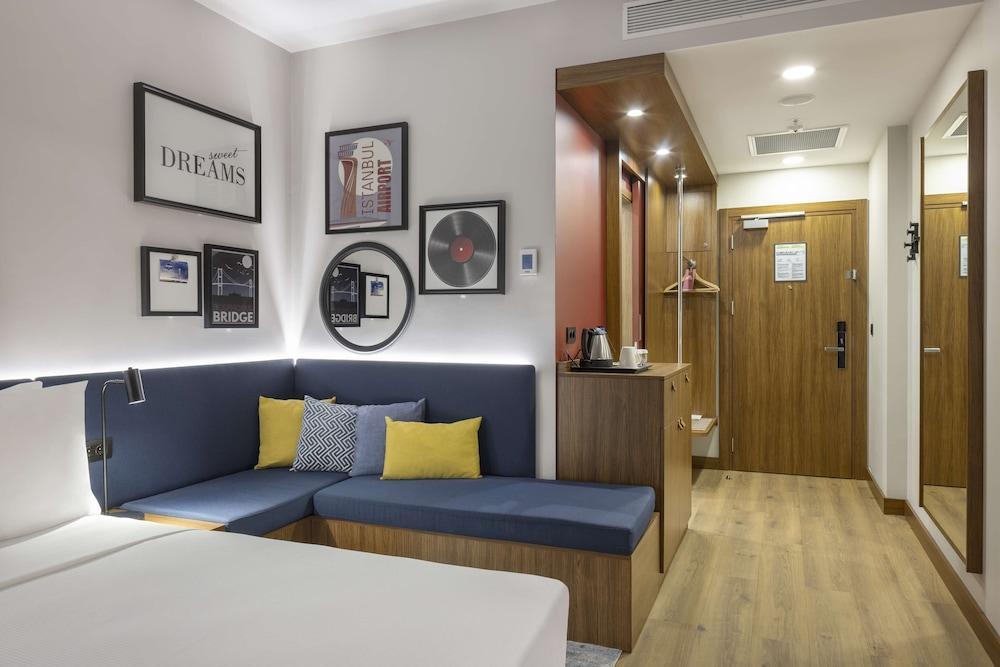 Hampton By Hilton Istanbul Arnavutkoy - Tap to explore photos