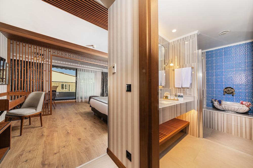 Mukarnas Pera Hotel Room Type - Penthouse Room