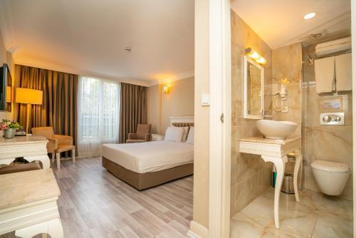 Kunlun Kensington Hotel - Tap to explore photos