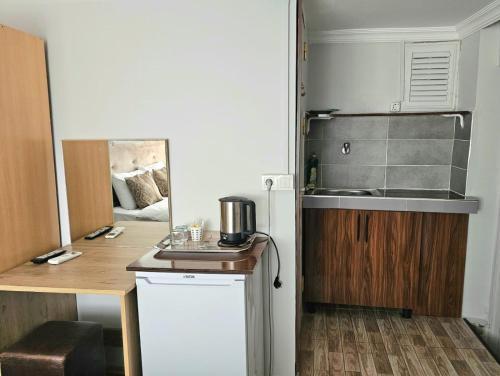 Grey House Room Type - Small Double Room