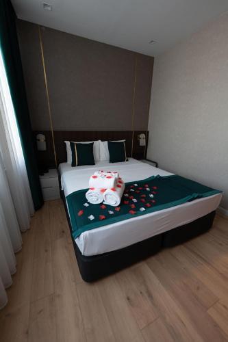 Costera Hotel Room Type - Standard Double Room