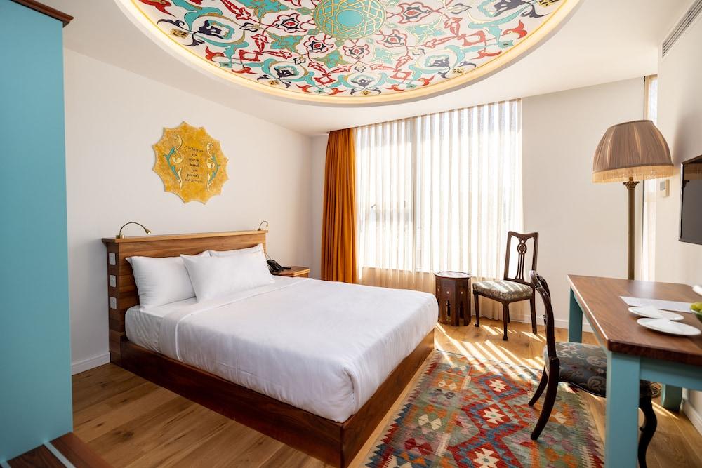 Limehouse Library Hotel Room Type - Family Room