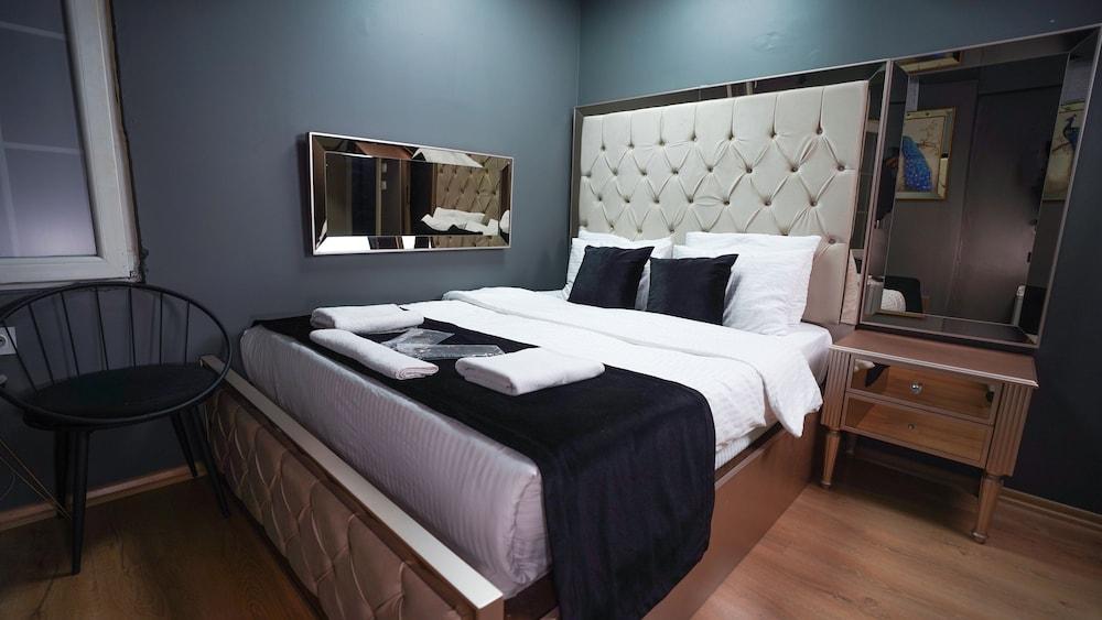 Lukka Suit Room Type - Economy Room