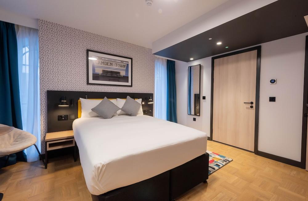 The Wesley Camden Town Room Type - DELUXE, DOUBLE BED