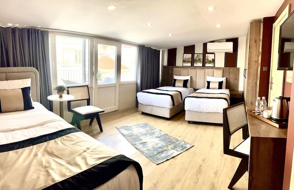 Besiktas Guest Hotel - Tap to explore photos